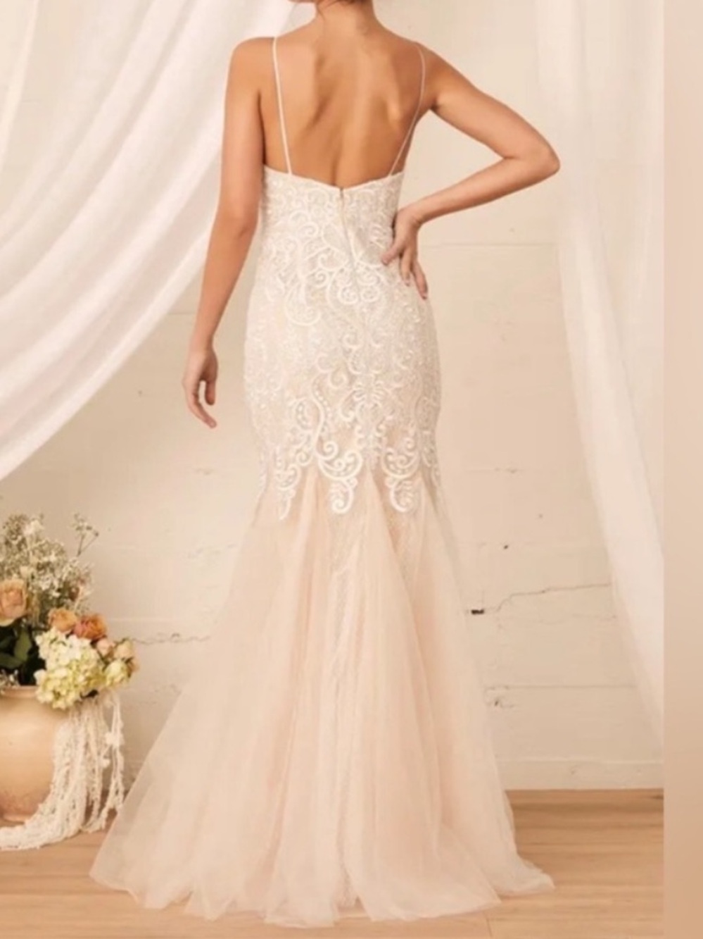 NWOT- Keeping My Promise White Embroidered Lace Trumpet  Dress